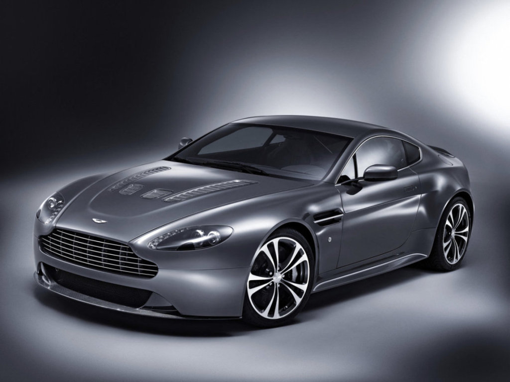 Aston Martin Vantage Coupe Spezifikationen und Ausstattung - amsteuer.de