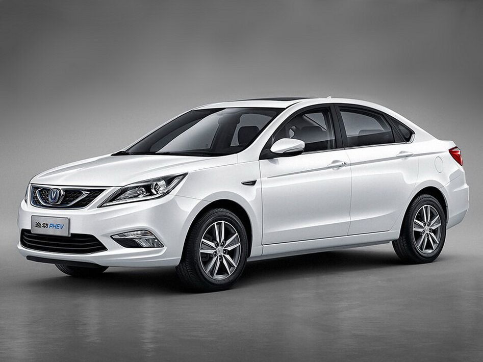 Changan Eado Spezifikationen und Ausstattung - amsteuer.de