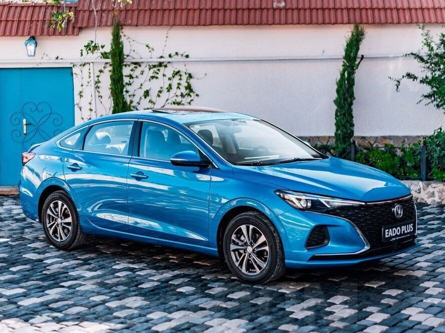 Changan Eado Plus Spezifikationen und Ausstattung - amsteuer.de
