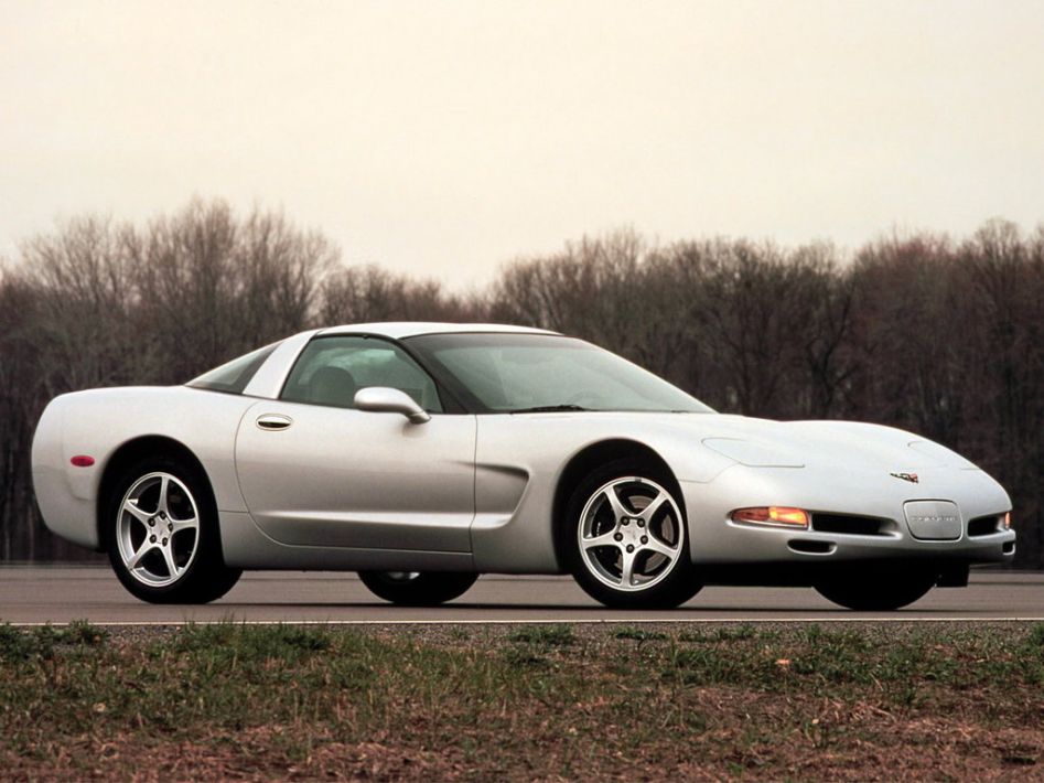 Chevrolet Corvette C5 Spezifikationen und Ausstattung - amsteuer.de