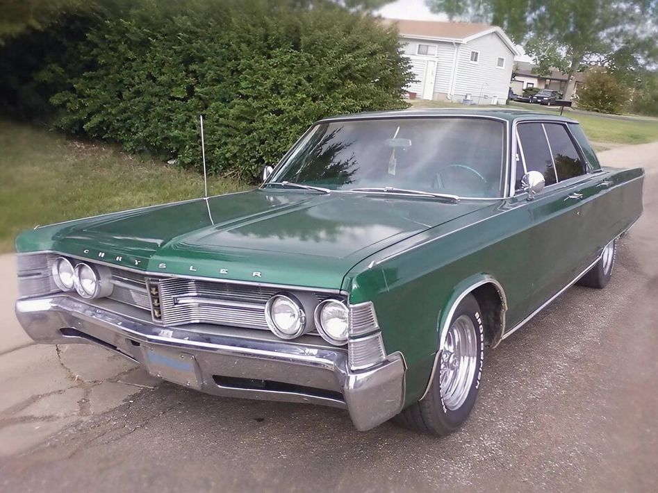 Chrysler New-Yorker CC3-H Spezifikationen und Ausstattung - amsteuer.de