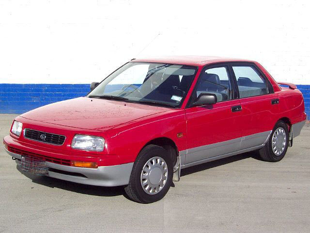 Daihatsu Applause Spezifikationen und Ausstattung - amsteuer.de
