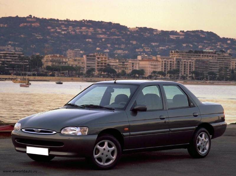 Ford Escort Spezifikationen und Ausstattung - amsteuer.de