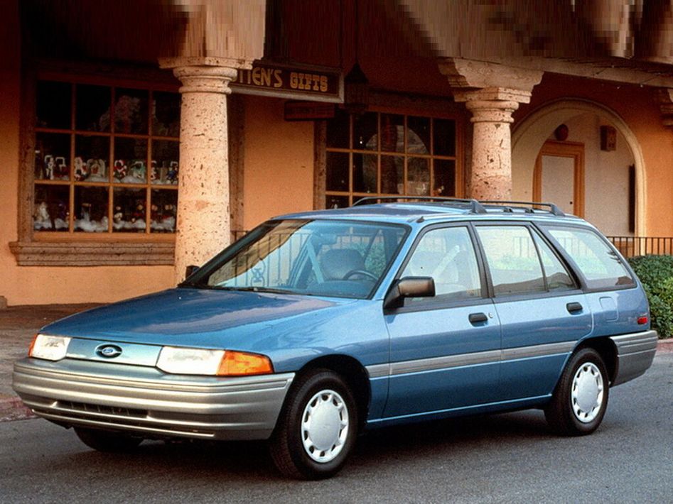 Ford Escort Spezifikationen und Ausstattung - amsteuer.de