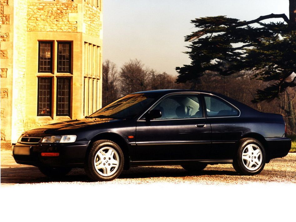 Honda Accord CD Spezifikationen und Ausstattung - amsteuer.de