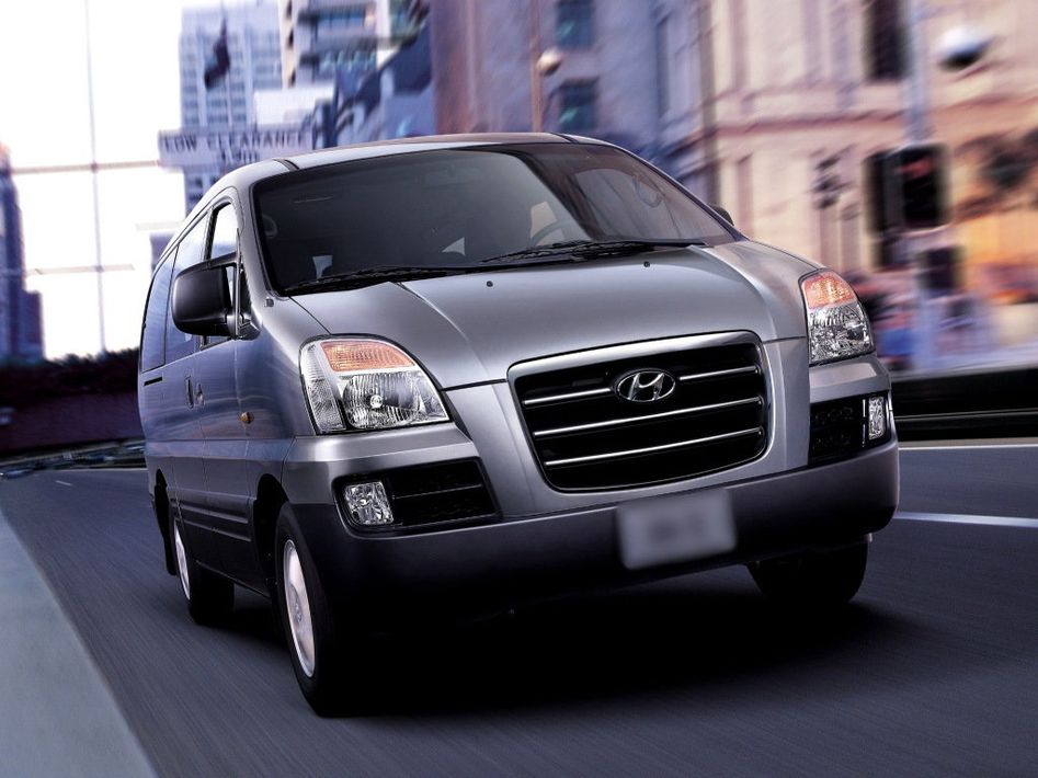 Hyundai Starex Spezifikationen und Ausstattung - amsteuer.de