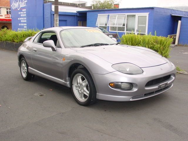 Mitsubishi FTO Spezifikationen und Ausstattung - amsteuer.de