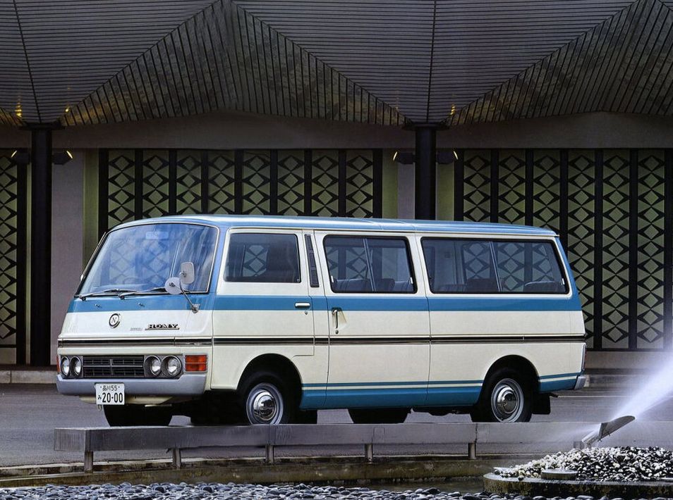 Nissan Homy E20 Spezifikationen und Ausstattung - amsteuer.de