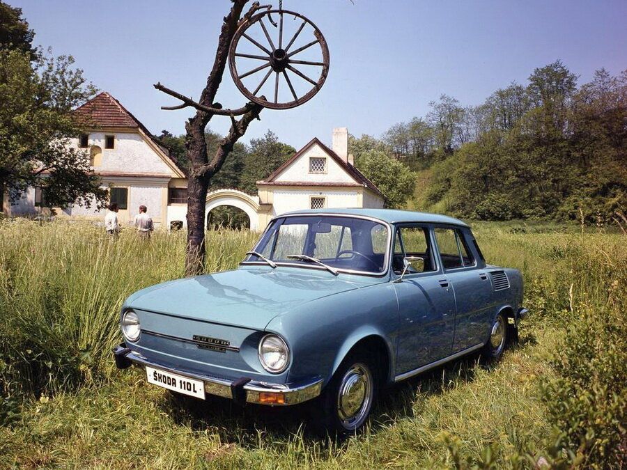 Skoda 100 717-719-722 Spezifikationen und Ausstattung - amsteuer.de