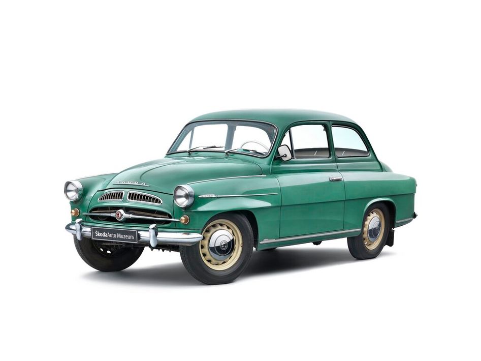 Skoda 440-445-450 970-983 Spezifikationen und Ausstattung - amsteuer.de