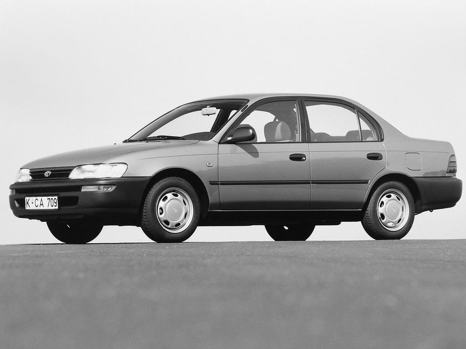 Toyota Corolla E100 Spezifikationen und Ausstattung - amsteuer.de