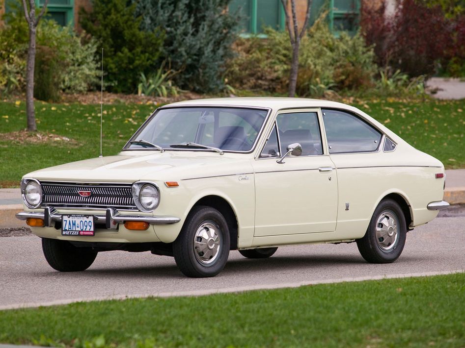 Toyota Corolla E10 Spezifikationen und Ausstattung - amsteuer.de