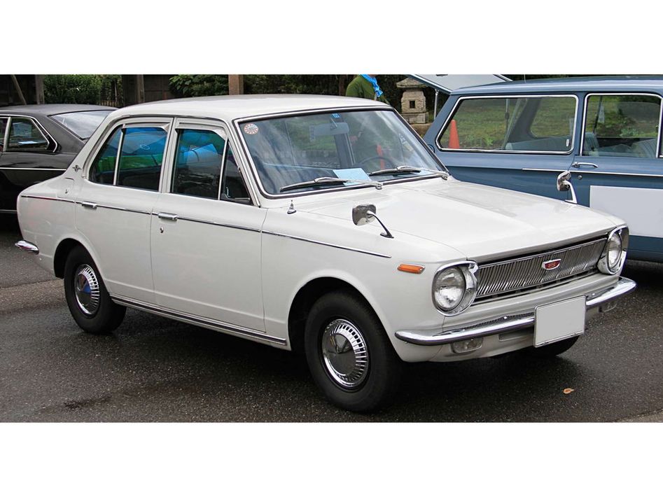 Toyota Corolla E10 Spezifikationen und Ausstattung - amsteuer.de