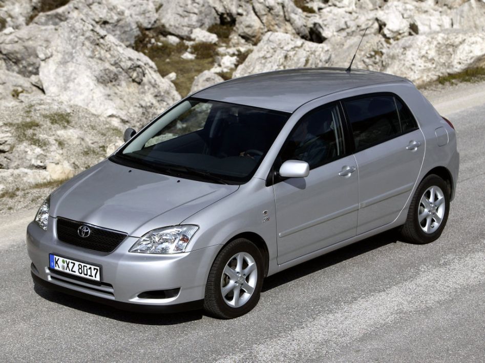 Toyota Corolla E120 Spezifikationen und Ausstattung - amsteuer.de