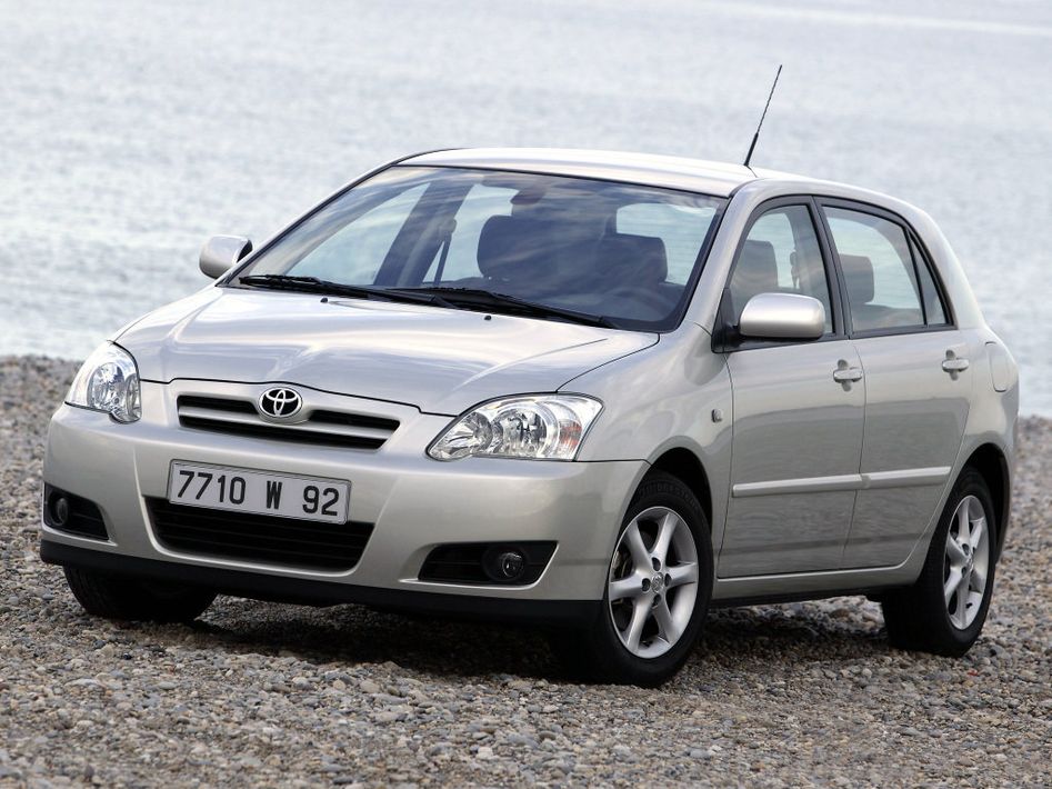 Toyota Corolla E120 Spezifikationen und Ausstattung - amsteuer.de