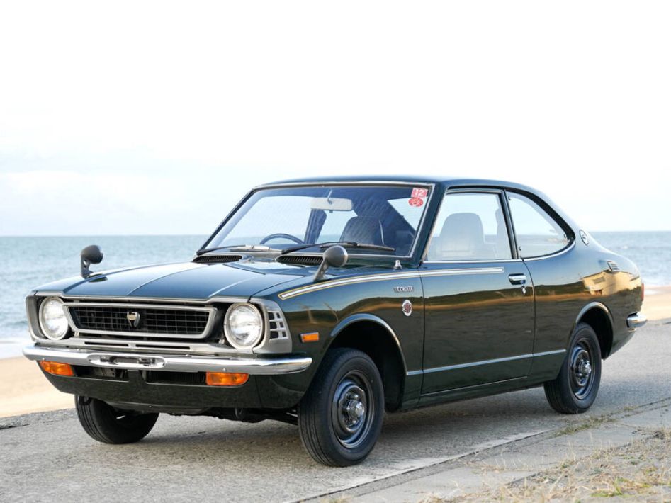 Toyota Corolla E20 Spezifikationen und Ausstattung - amsteuer.de