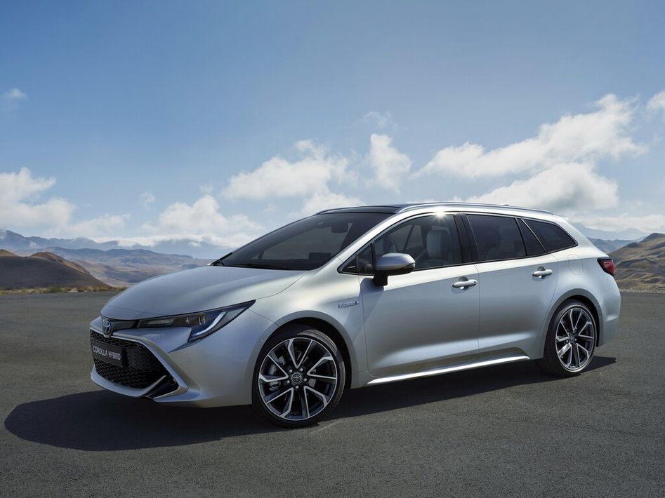 Toyota Corolla E210 Spezifikationen und Ausstattung - amsteuer.de
