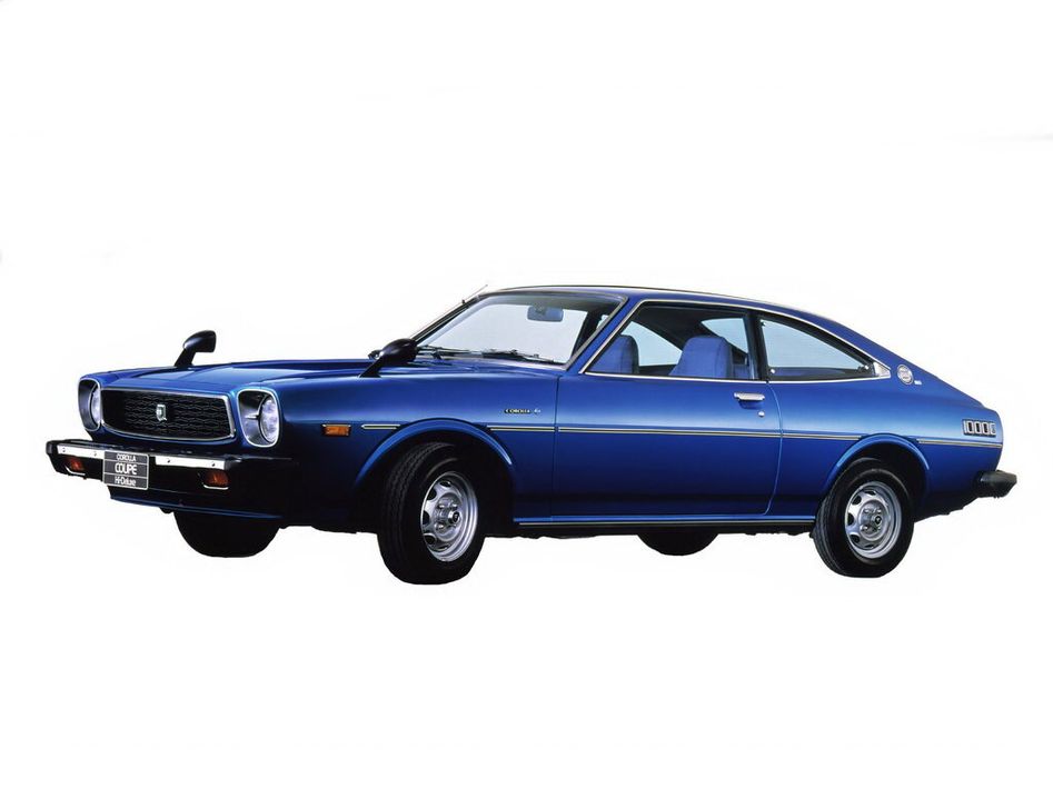 Toyota Corolla E50 Spezifikationen und Ausstattung - amsteuer.de