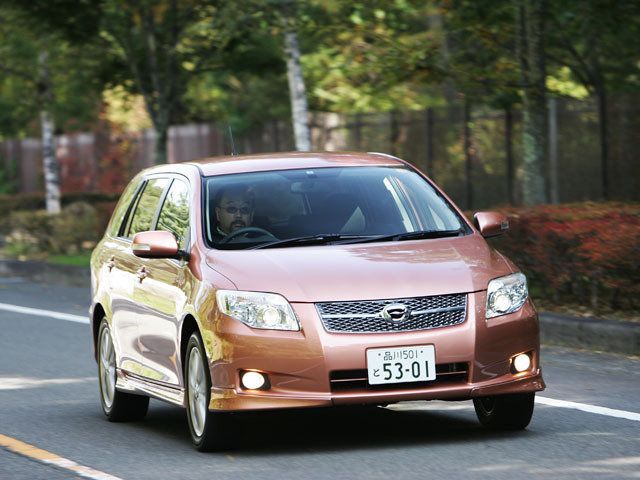 Toyota Corolla Fielder Spezifikationen und Ausstattung - amsteuer.de