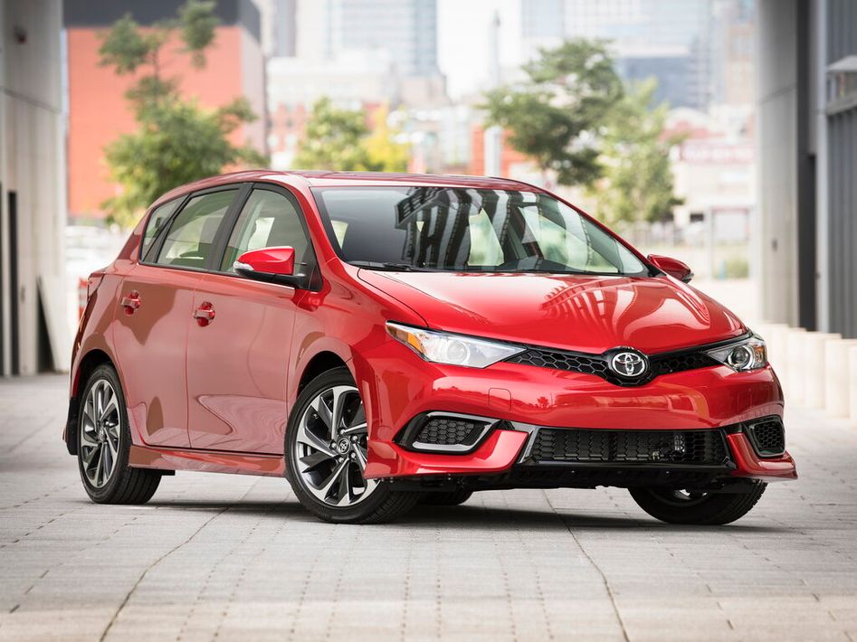 Toyota Corolla iM Spezifikationen und Ausstattung - amsteuer.de