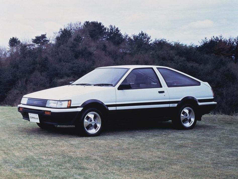 Toyota Corolla Levin Spezifikationen und Ausstattung - amsteuer.de