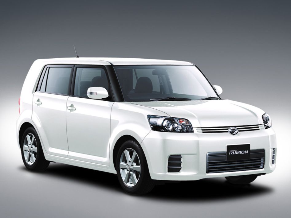 Toyota Corolla Rumion Spezifikationen und Ausstattung - amsteuer.de