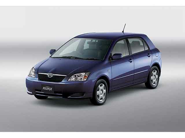 Toyota Corolla Runx Spezifikationen und Ausstattung - amsteuer.de