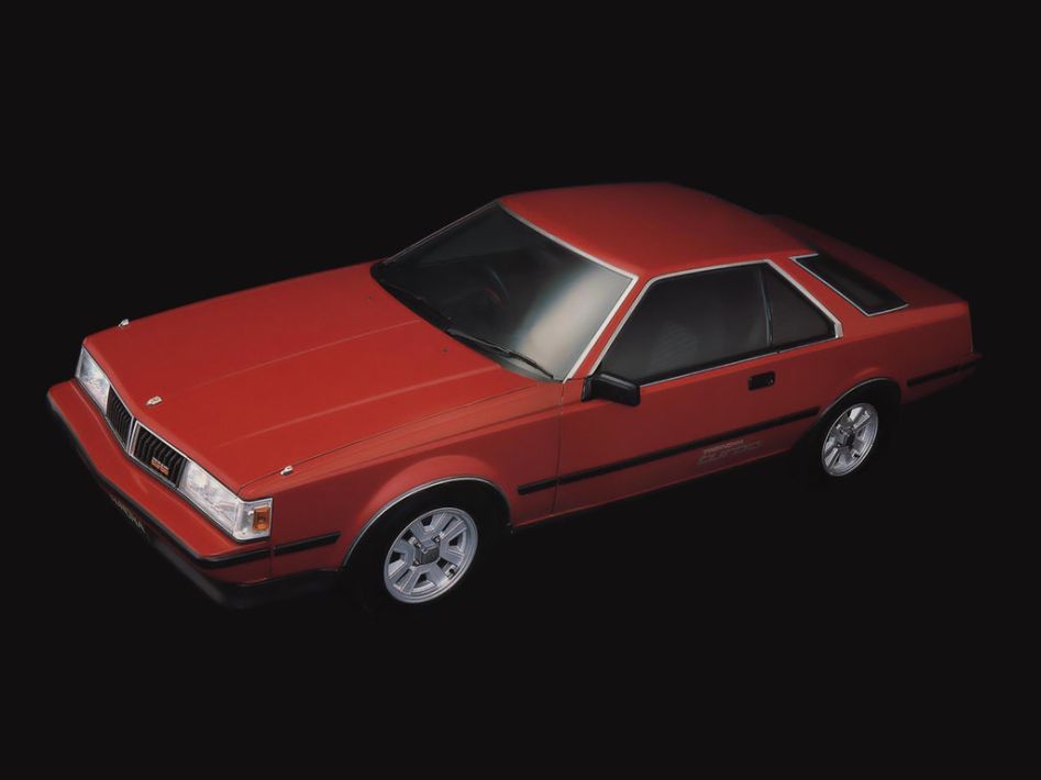 Toyota Corona T140 Spezifikationen und Ausstattung - amsteuer.de