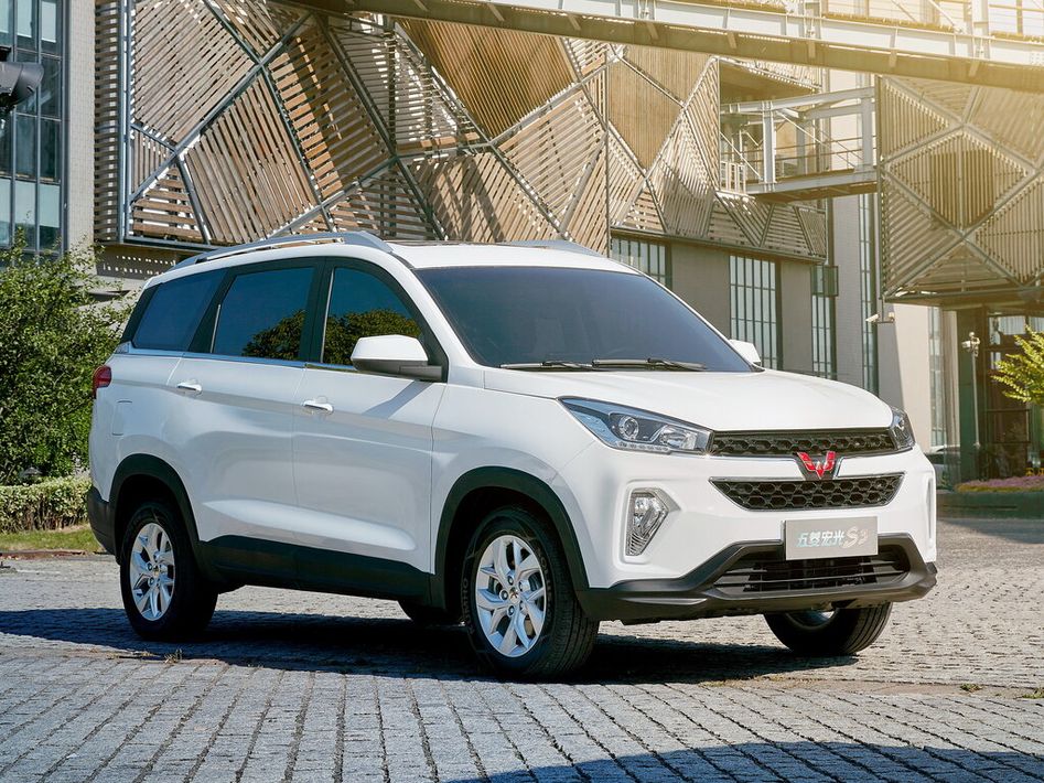 Wuling Hongguang S3 Spezifikationen und Ausstattung - amsteuer.de